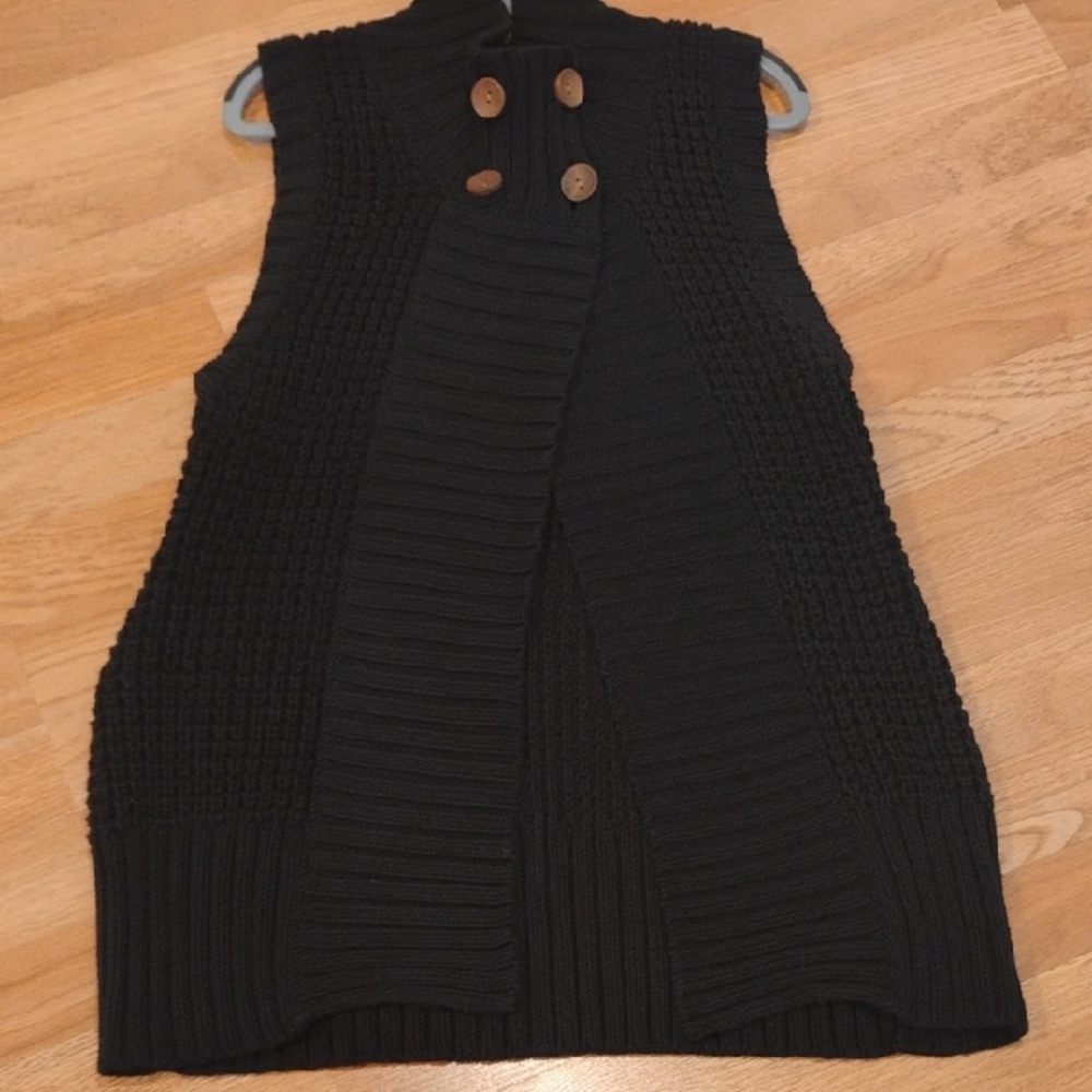 Elegant Black Knit Sweater Vest